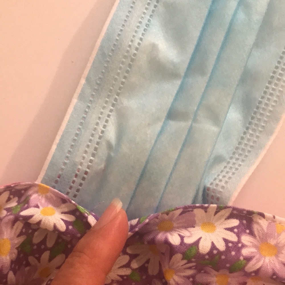 2 (TWO) Face Masks DAISIES Reversible - Picture 8 of 10